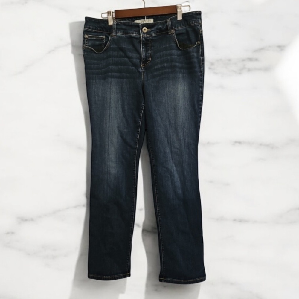 Chicos Platinum So Slimming Denim Straight Leg Jeans Size 2 US 12
